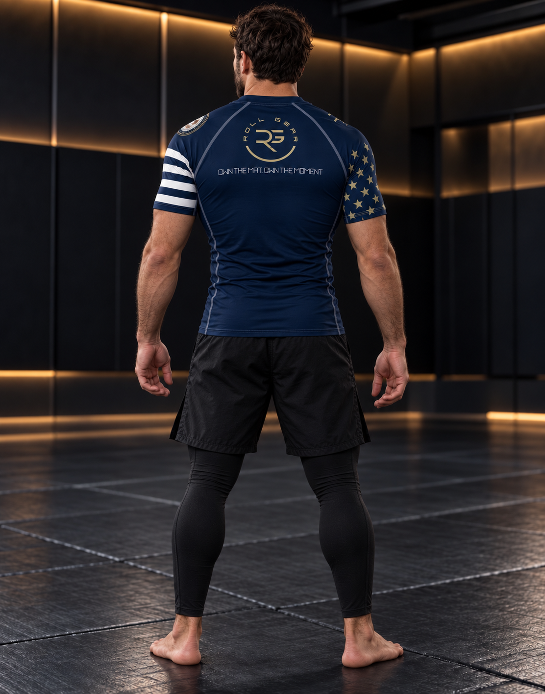 Rash guard militar de manga corta azul marino para hombre