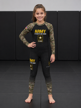 Roll Gear Youth Army Classic Compression Spats, product image 2.