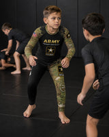Roll Gear Kids Army Long Sleeve Rash Guard, black with Multicam sleeves and U.S. Army insignia. Ideal for BJJ, wrestling, MMA.